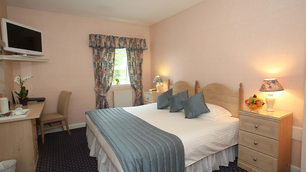 Sunninghill Hotel