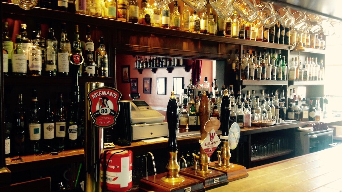 The Highlander Inn and Whisky Bar