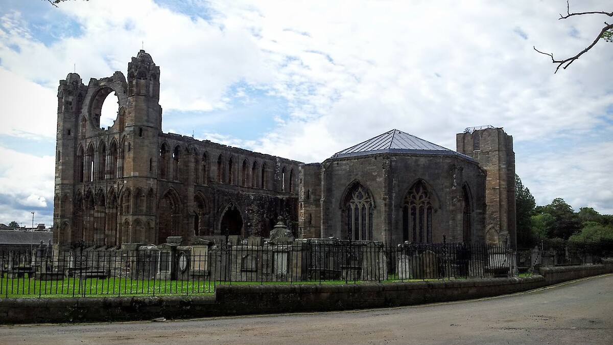 Elgin Cathedral Moray Tours