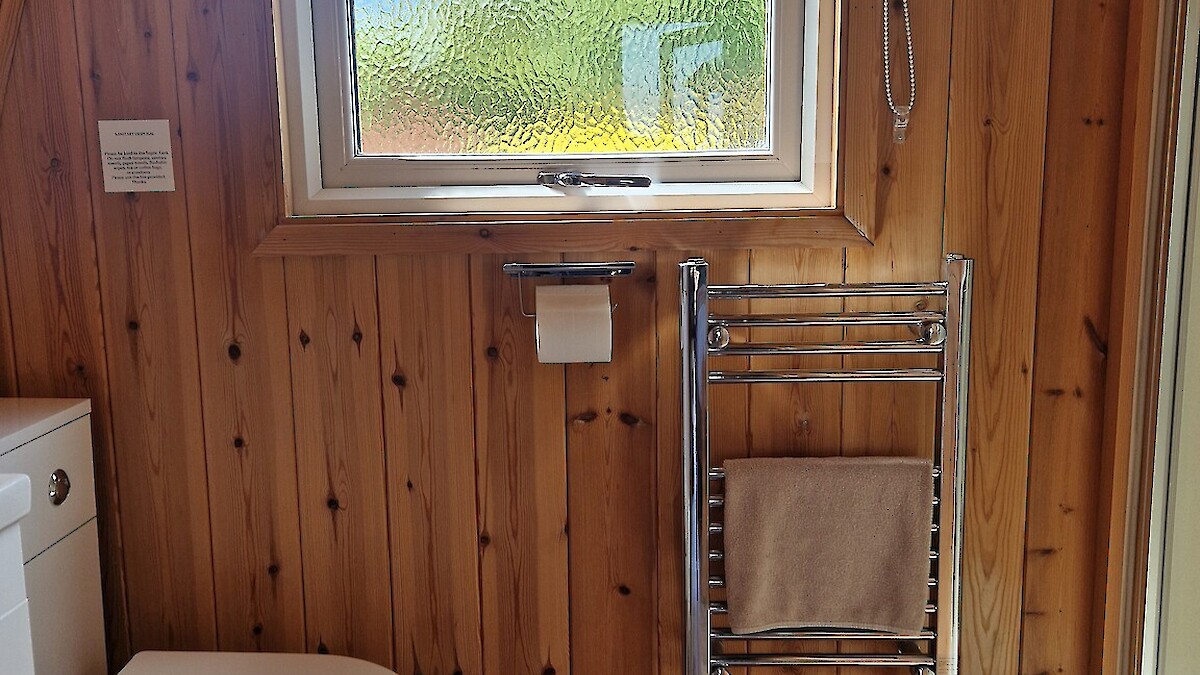 en suite with shower
