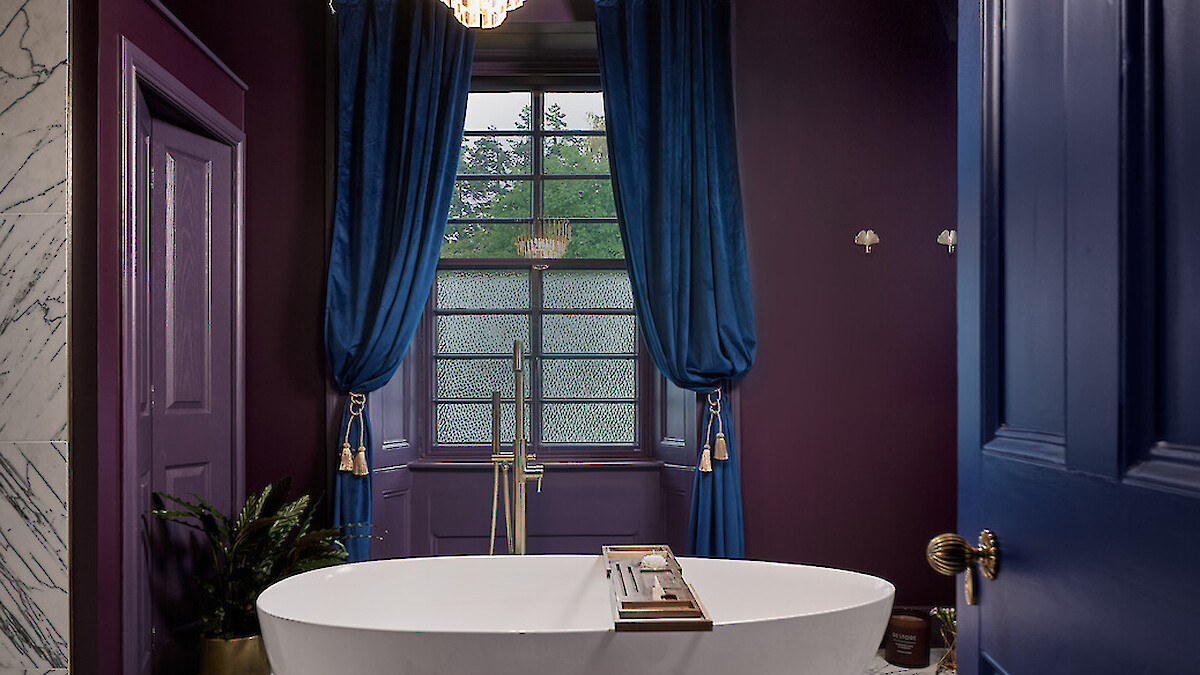 Blue Sapphire Ensuite