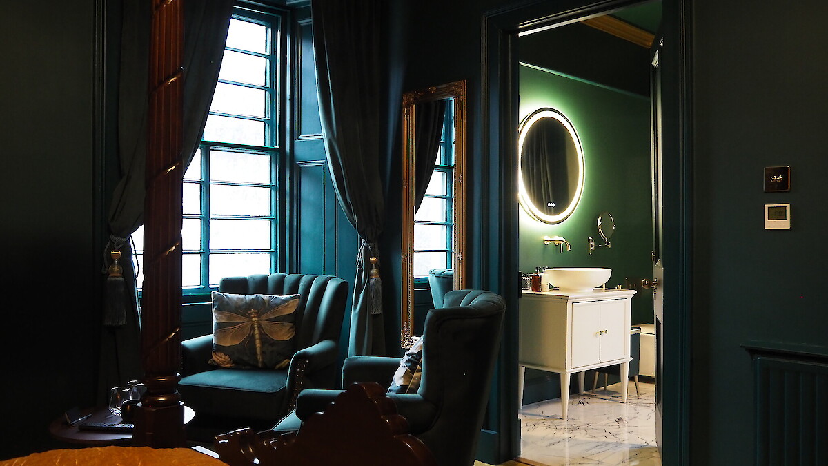 Emerald Bedroom