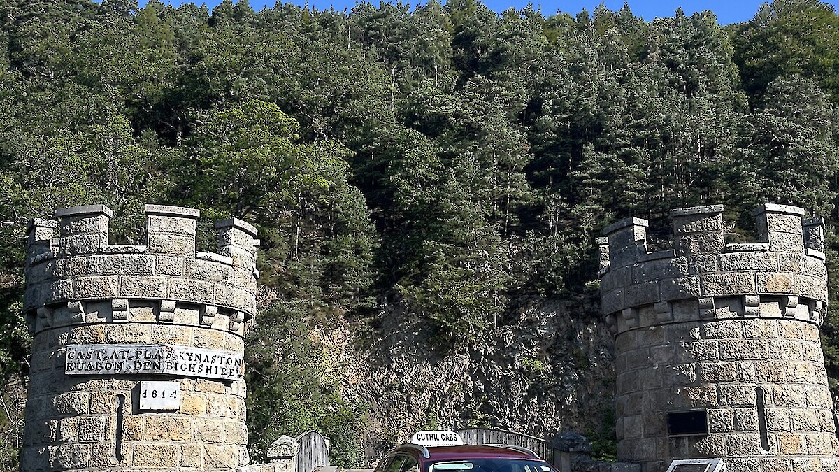Cuthil Cabs & Tours